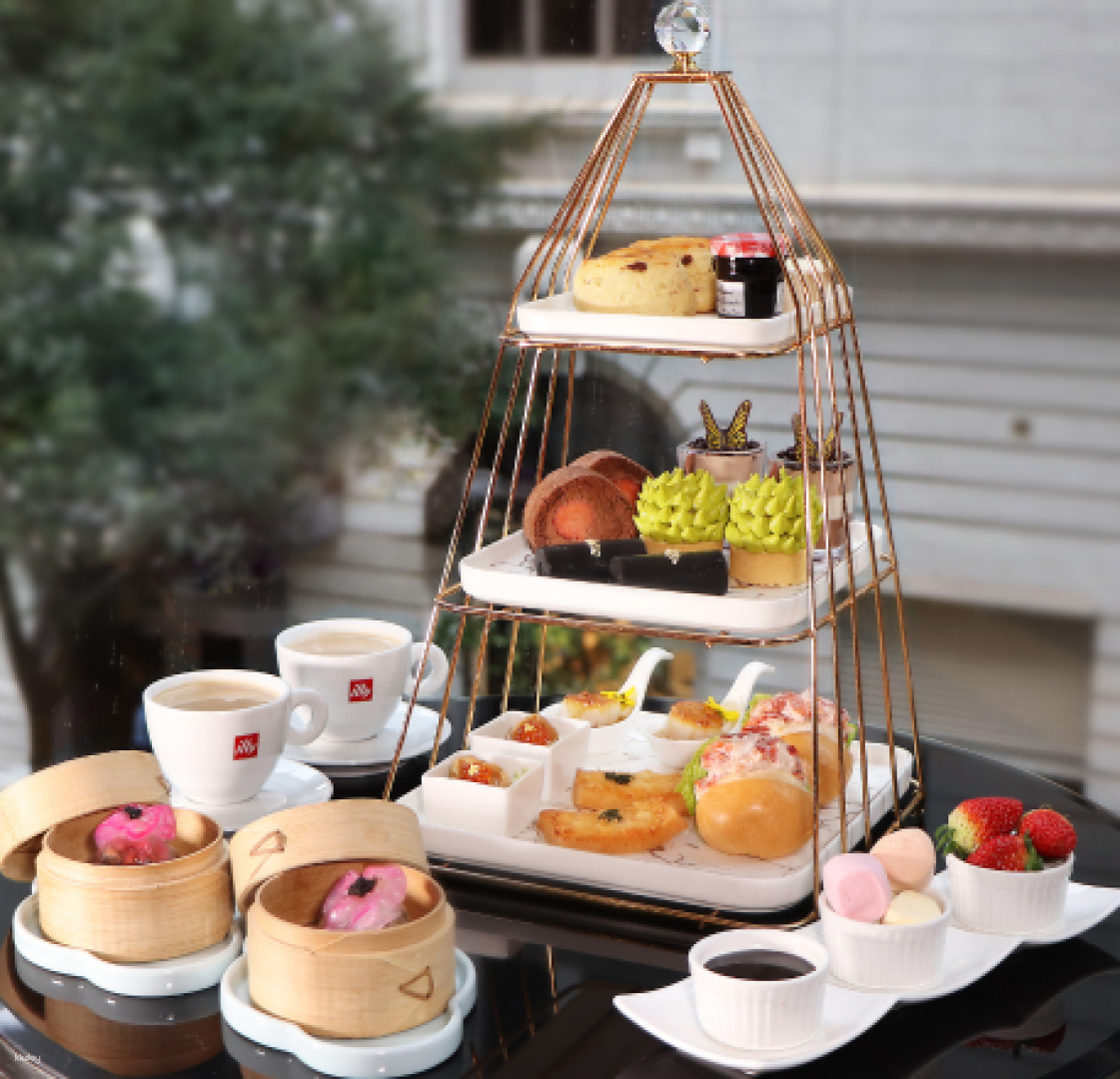 Kowloon Hotel｜Middle Row Bar Middle Row Bar｜Signature Afternoon Tea Set - East Meets West - Mango-Durian Symphony｜Classic English Afternoon Tea Set - Encore - Photo 1 of 3